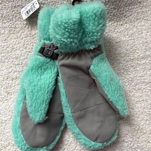 LL Bean Cozy Kids Mittens in Mint and Gray